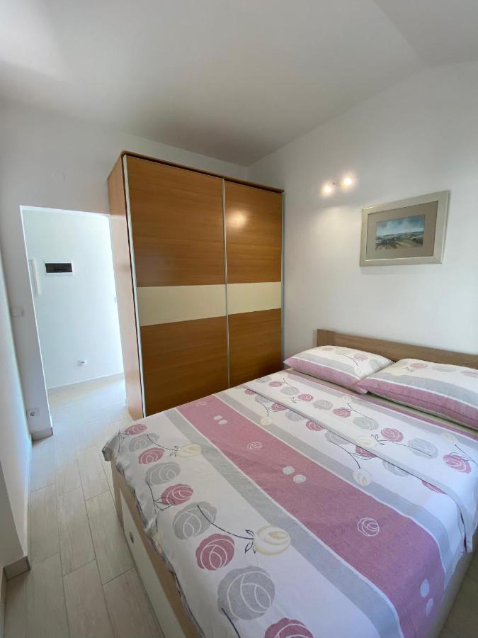Apartman Cukar Ii * Pula